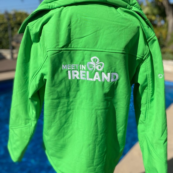 Softshell Winter Jacket - Picture 7 of 16